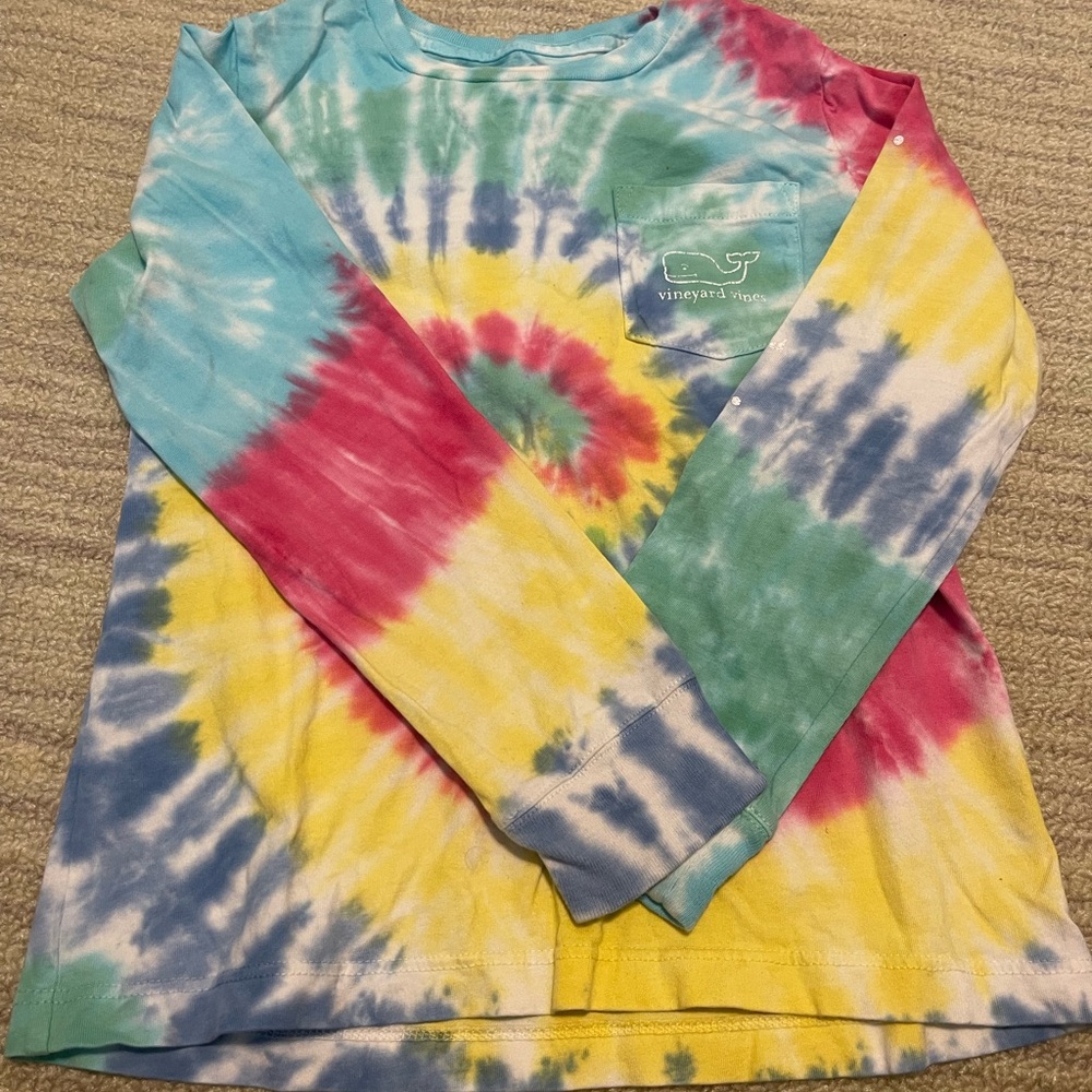 Vineyard vines kids size 5 tie dye long sleeve shirt
